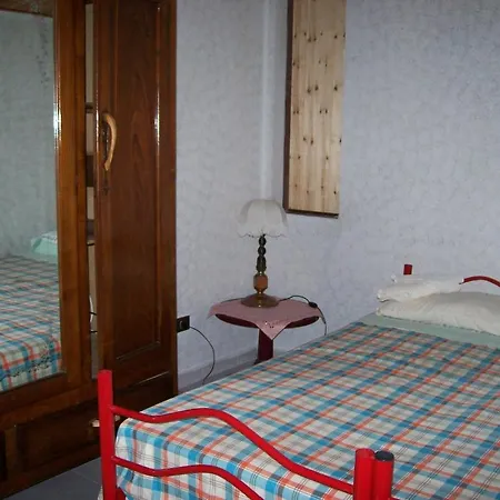 Bed & Breakfast Domo De Pedra Tottubella