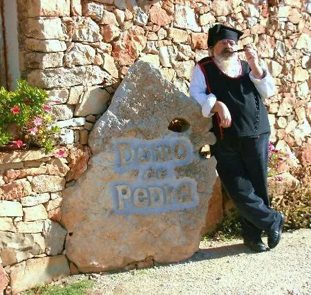 Bed & Breakfast Domo De Pedra