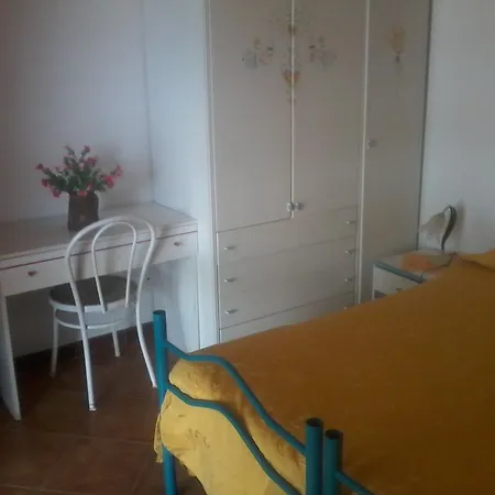 Bed & Breakfast Domo De Pedra