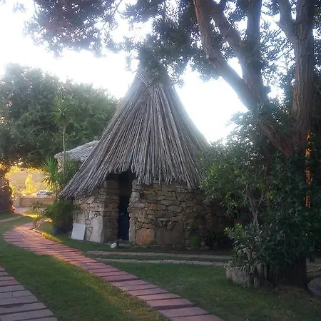 Bed & Breakfast Domo De Pedra *
